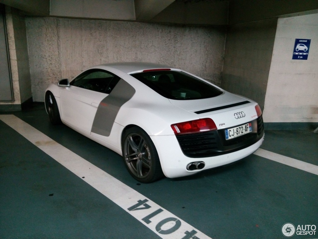 Audi R8