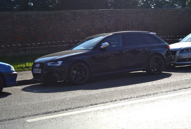 Audi RS4 Avant B8