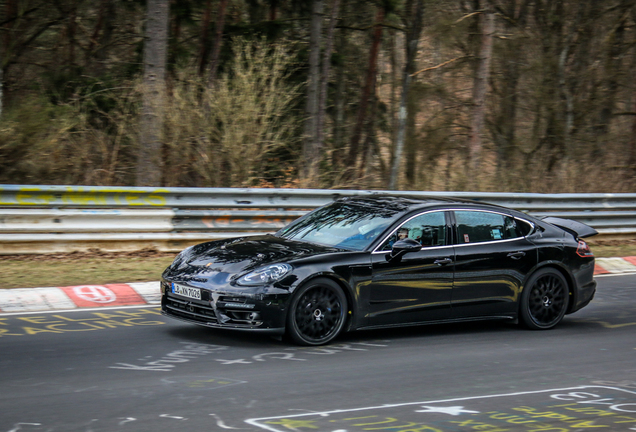 Porsche 971 Panamera Turbo