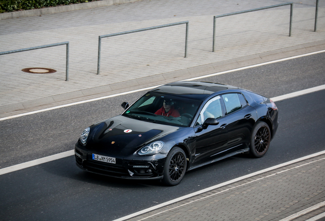 Porsche Panamera 2015