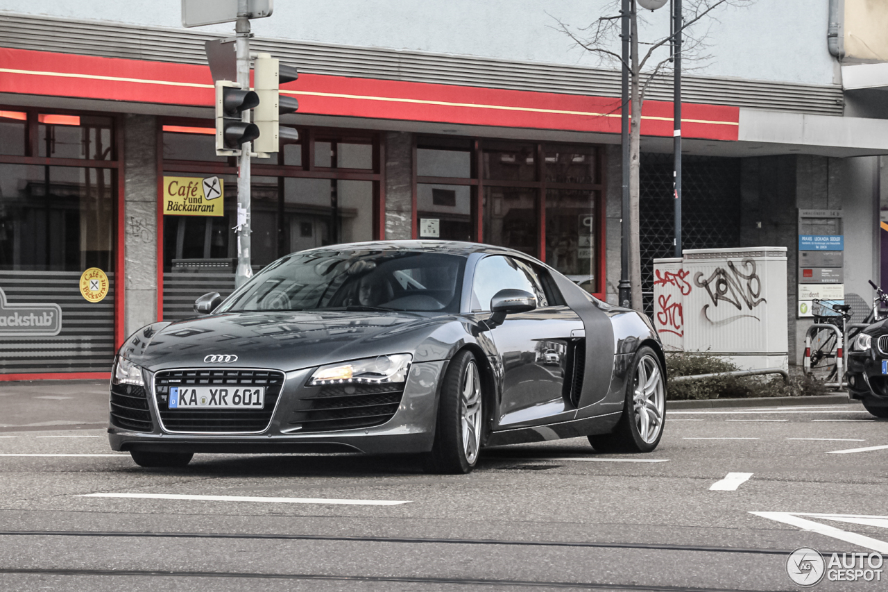 Audi R8