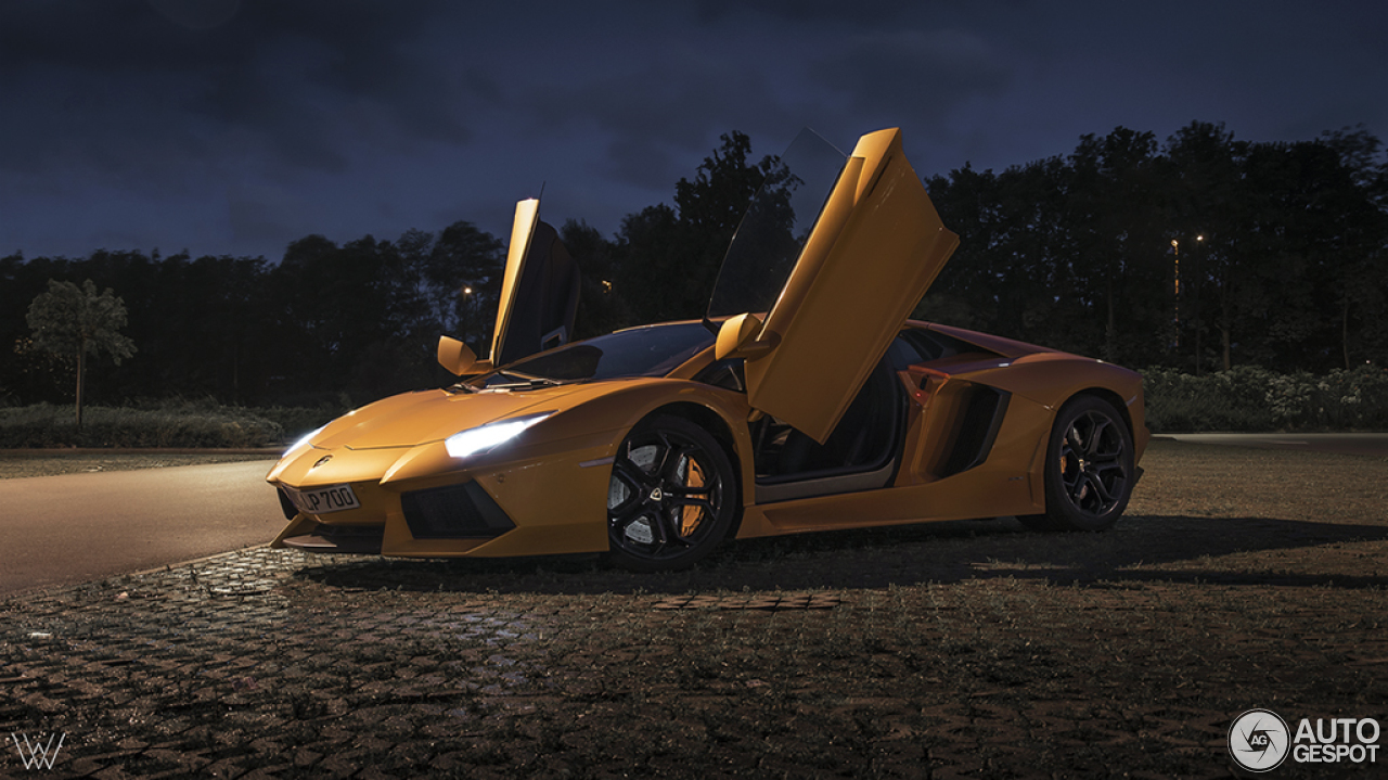 Lamborghini Aventador LP700-4