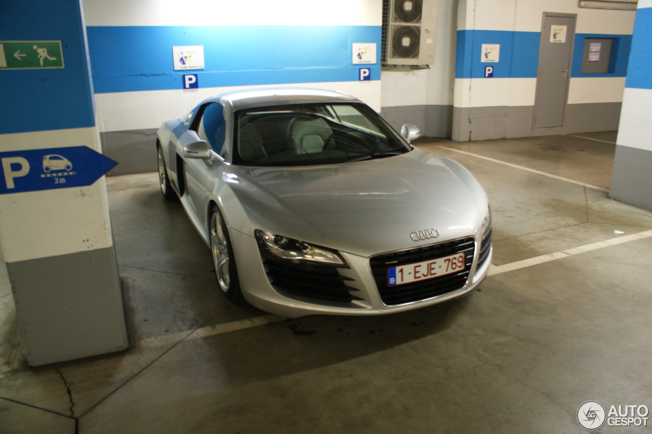 Audi R8