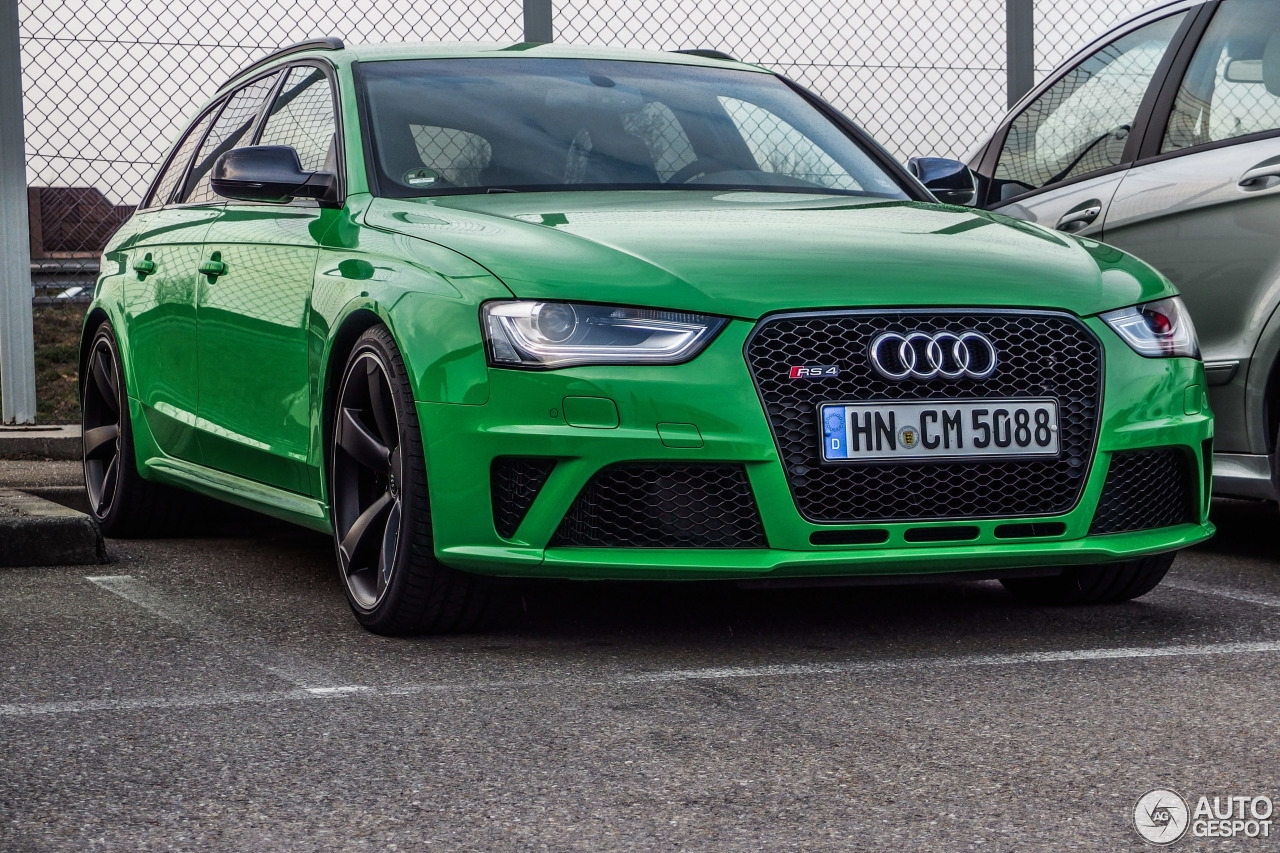 Audi RS4 Avant B8