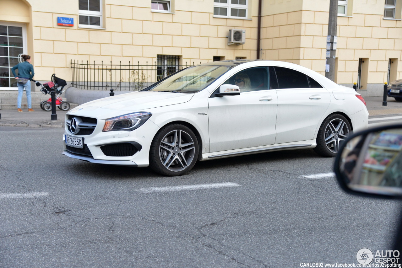 Mercedes-Benz CLA 45 AMG C117