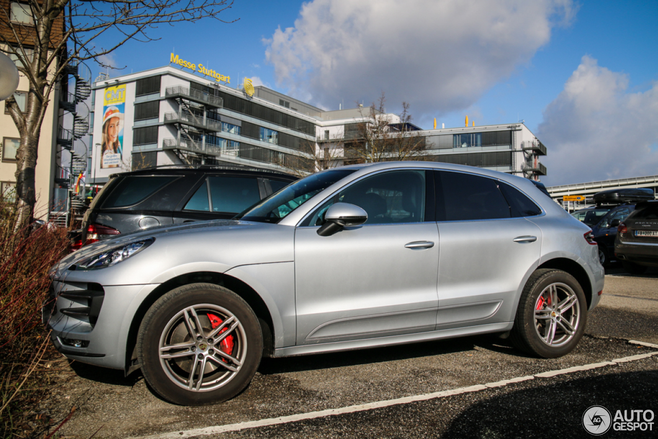 Porsche 95B Macan Turbo