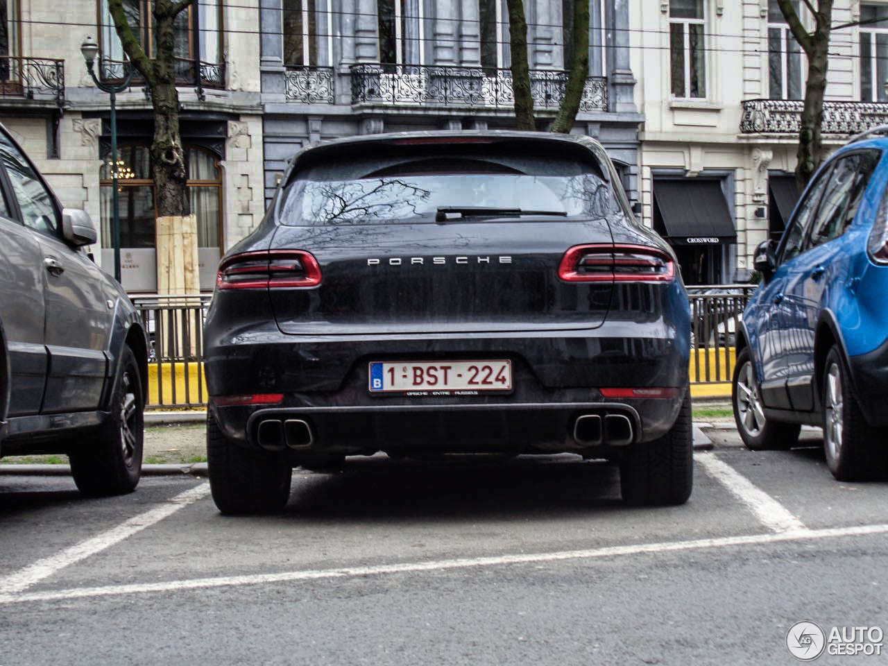 Porsche 95B Macan Turbo