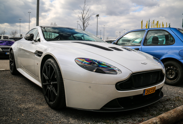 Aston Martin V12 Vantage S