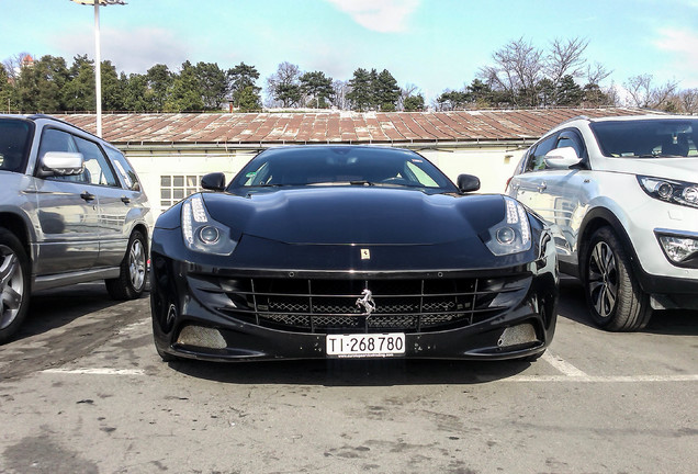 Ferrari FF