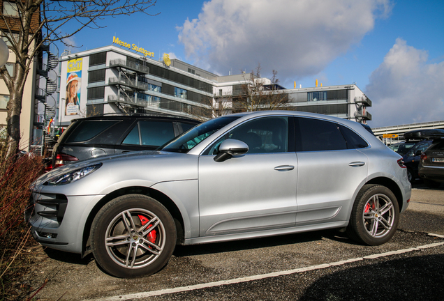 Porsche 95B Macan Turbo