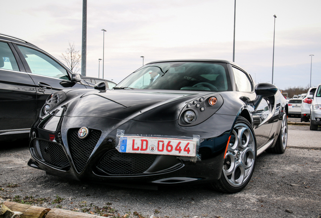 Alfa Romeo 4C Coupé