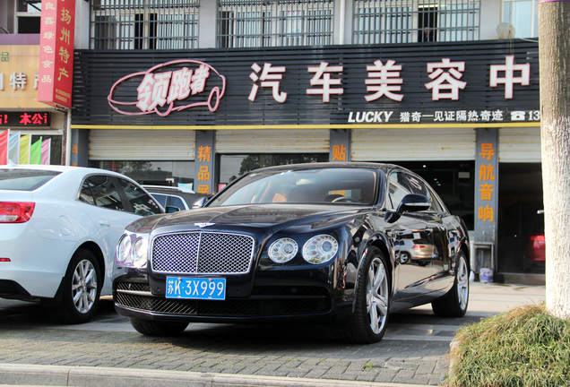 Bentley Flying Spur V8