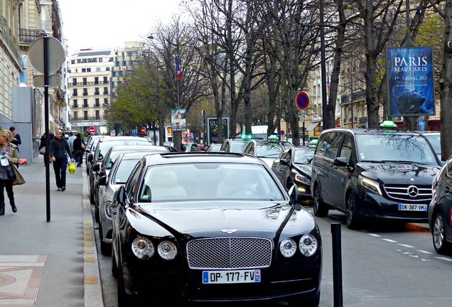 Bentley Flying Spur V8