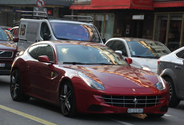 Ferrari FF