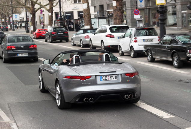 Jaguar F-TYPE S V8 Convertible