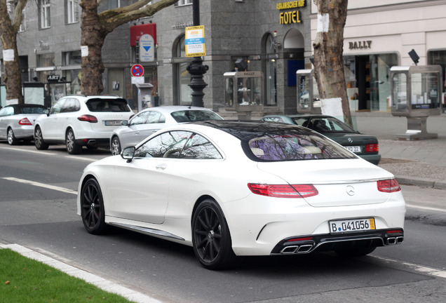 Mercedes-Benz S 63 AMG Coupé C217