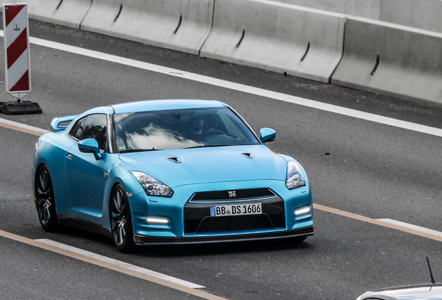 Nissan GT-R