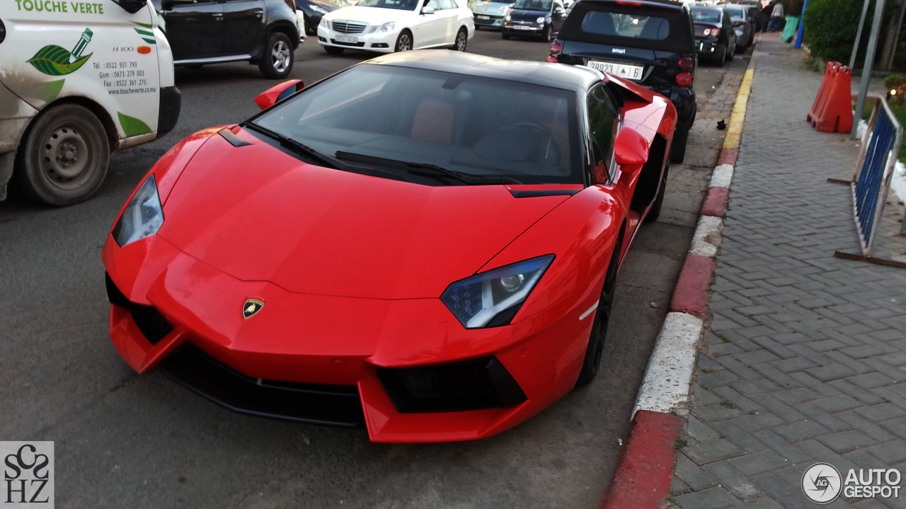 Lamborghini Aventador LP700-4 Roadster