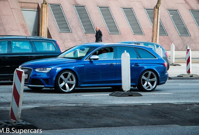 Audi RS4 Avant B8