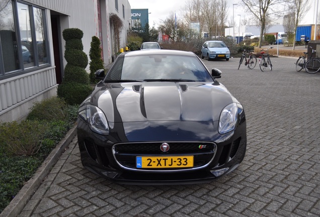 Jaguar F-TYPE S Coupé