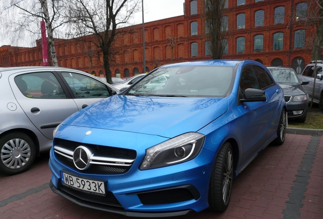 Mercedes-Benz A 45 AMG