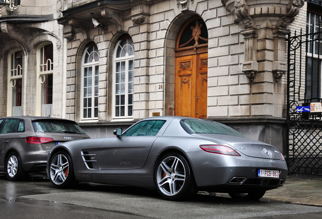 Mercedes-Benz SLS AMG