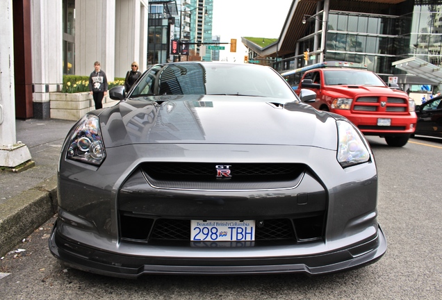 Nissan GT-R 2013