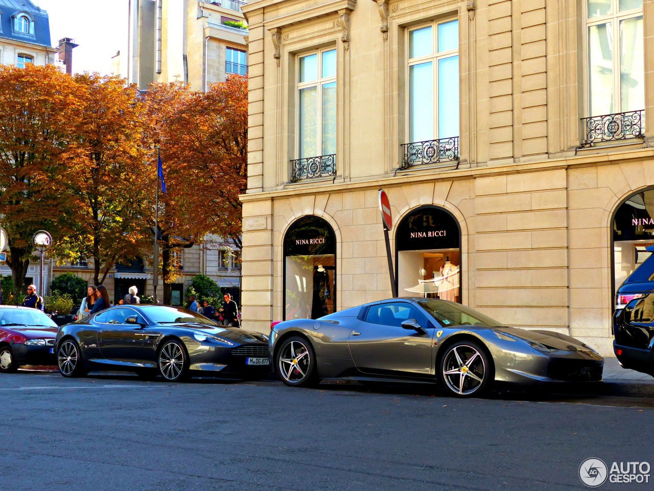 Aston Martin DB9 2013