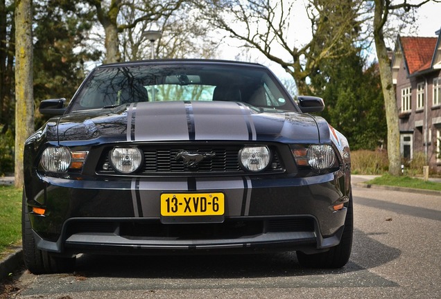 Ford Mustang GT Convertible 2010