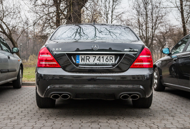 Mercedes-Benz S 63 AMG W221