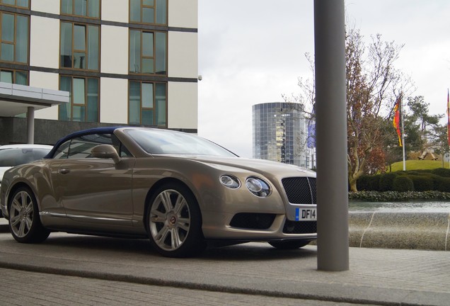 Bentley Continental GTC V8 S