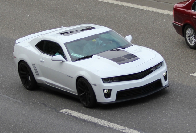 Chevrolet Camaro ZL1 2014