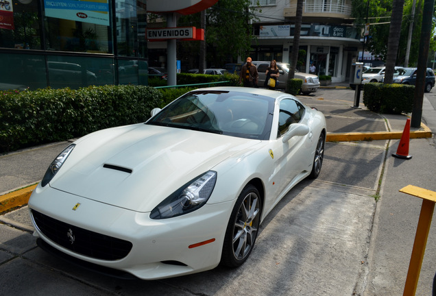 Ferrari California