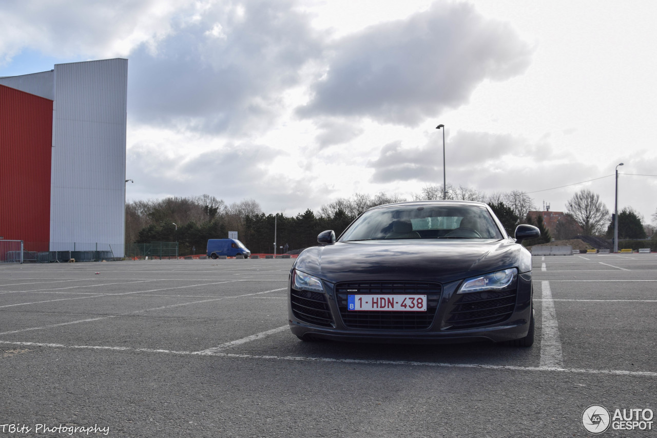 Audi R8