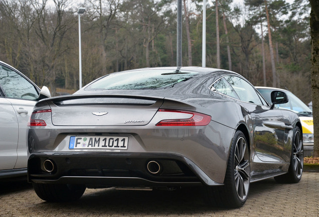 Aston Martin Vanquish 2013