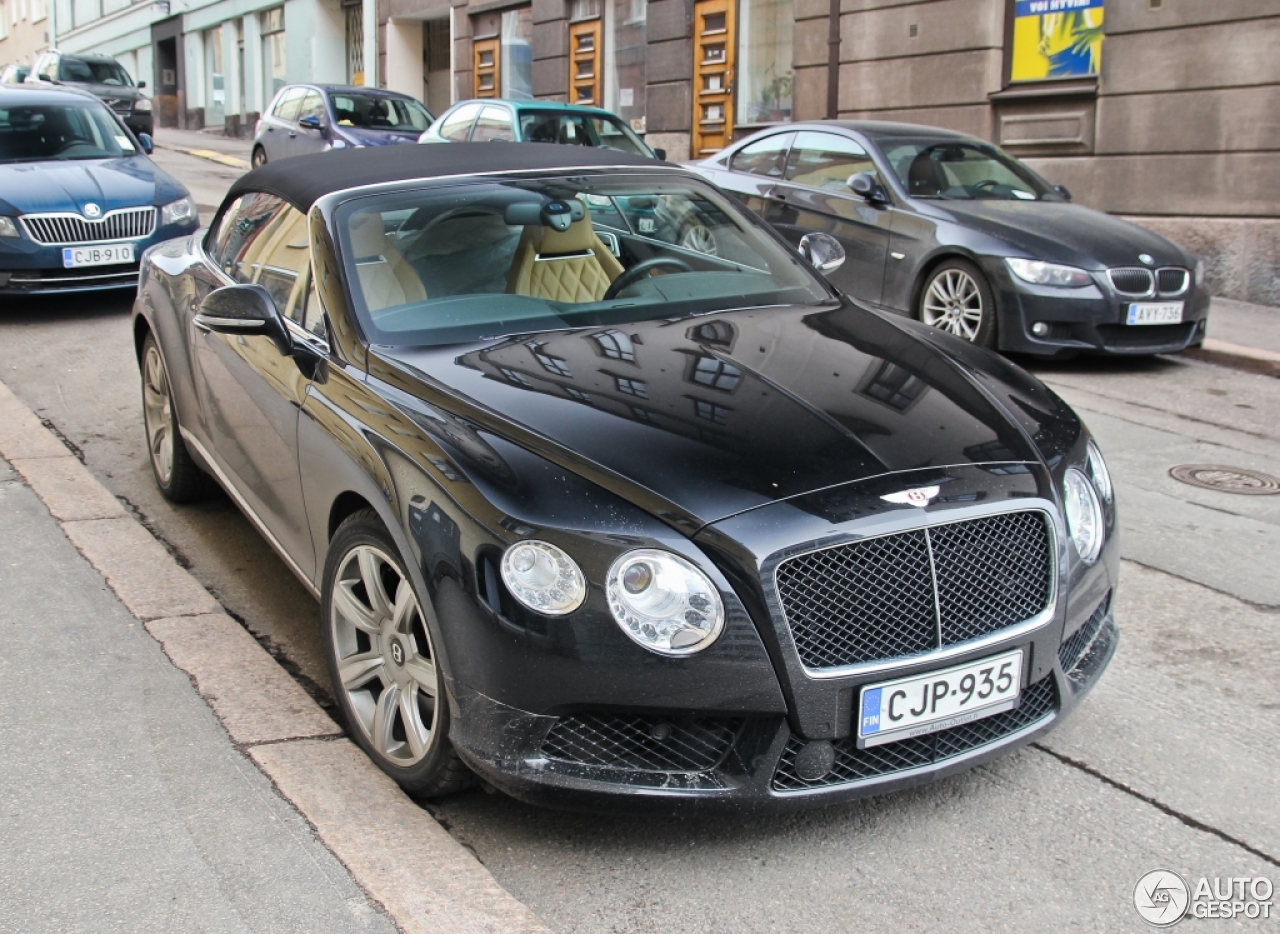 Bentley Continental GTC V8