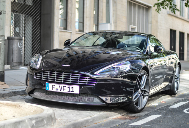 Aston Martin DB9 2013