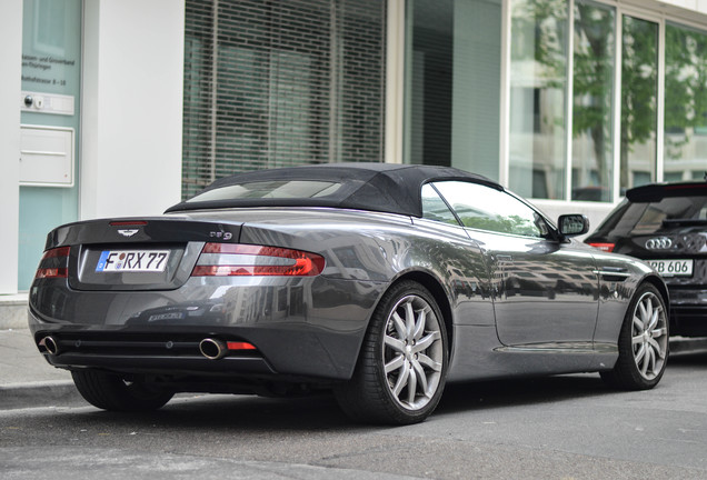 Aston Martin DB9 Volante