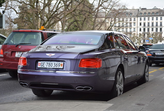 Bentley Flying Spur V8