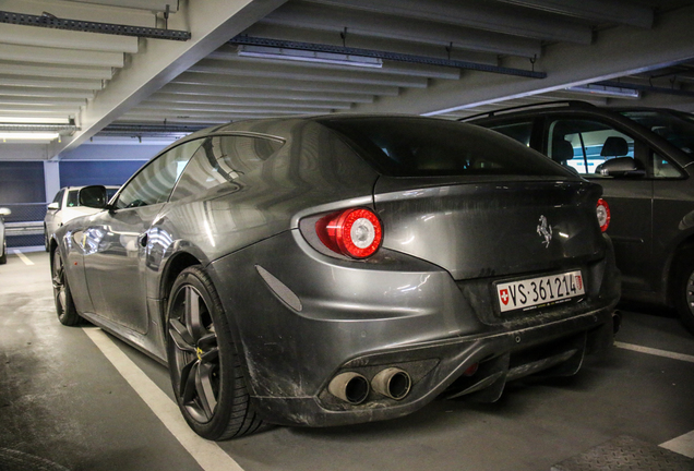 Ferrari FF