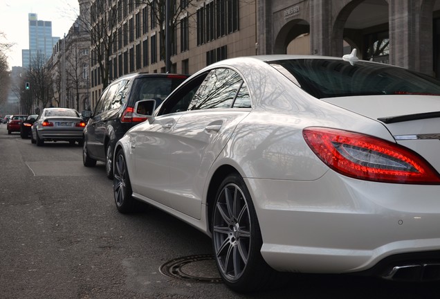 Mercedes-Benz CLS 63 AMG C218