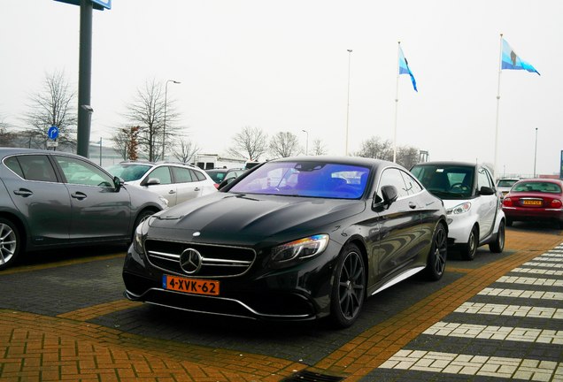 Mercedes-Benz S 63 AMG Coupé C217