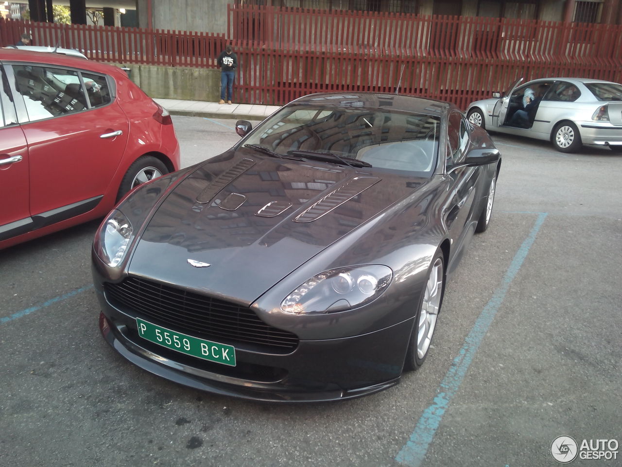 Aston Martin V8 Vantage