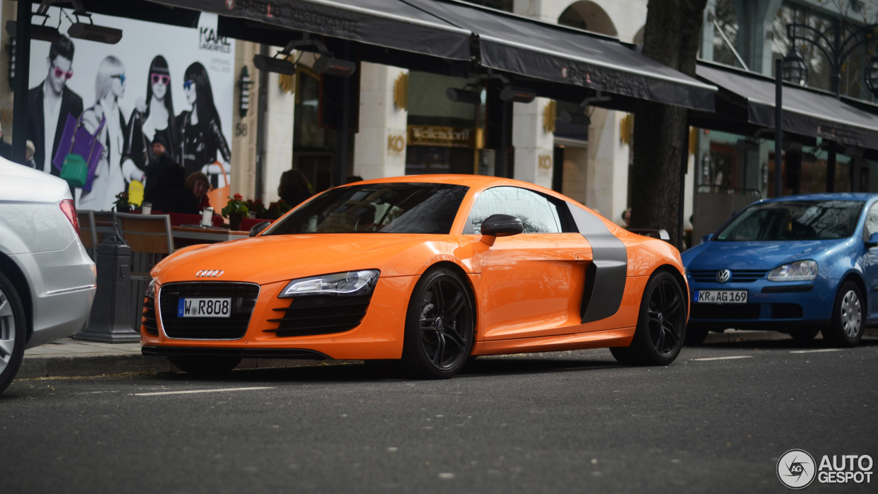 Audi R8 V10