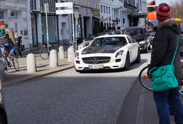 Mercedes-Benz SLS AMG GT Final Edition