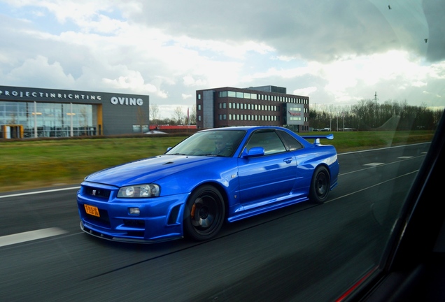 Nissan Skyline R34 GT-R V-Spec