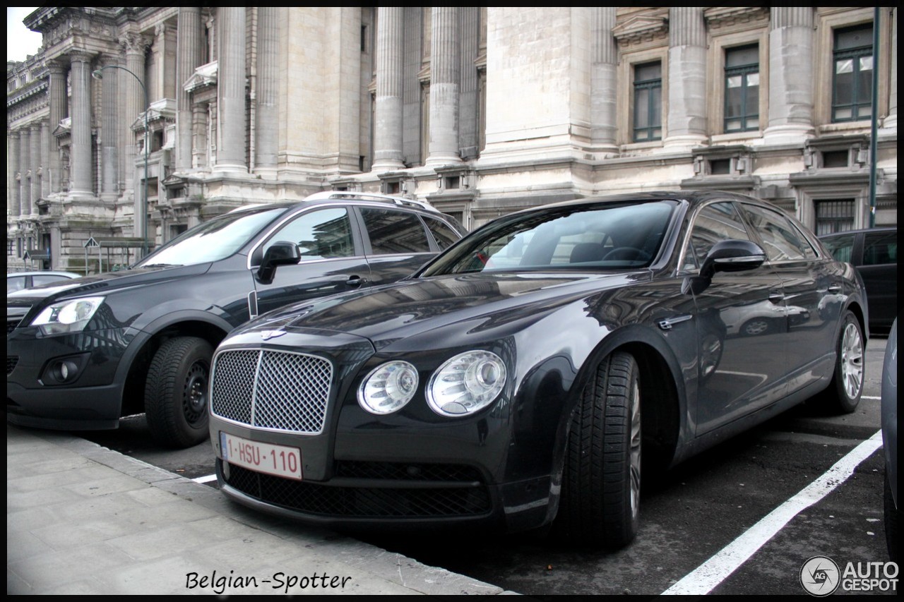 Bentley Flying Spur V8