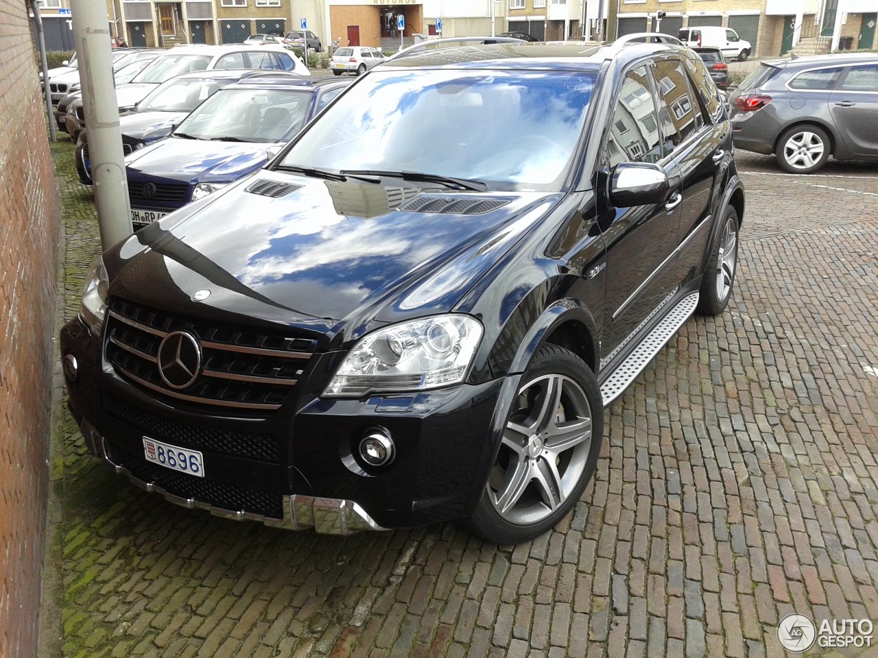 Mercedes-Benz ML 63 AMG W164 2009