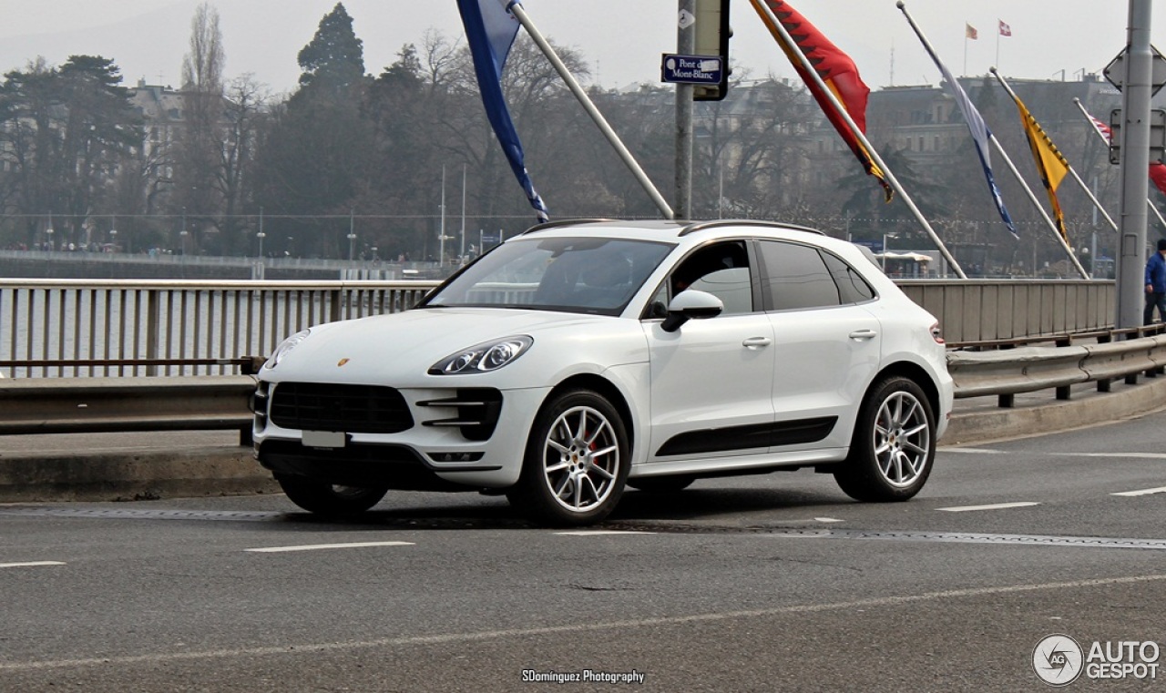 Porsche 95B Macan Turbo