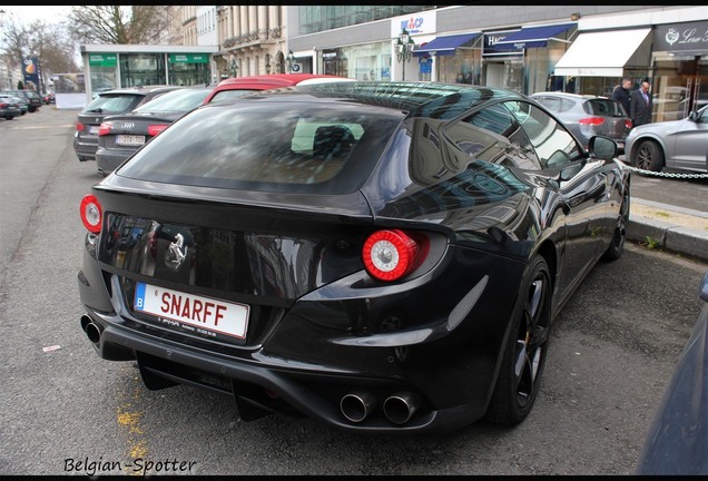 Ferrari FF